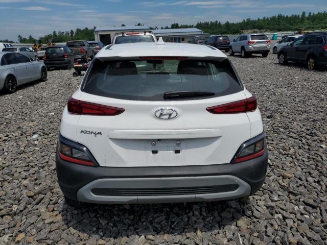 KM8K22AB2PU059242 - 2023 HYUNDAI KONA SE WHITE photo 6