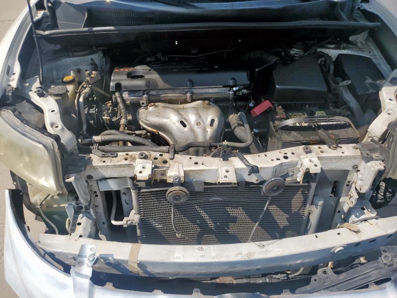 JTLZE4FE6CJ030478 - 2012 TOYOTA SCION XB WHITE photo 11