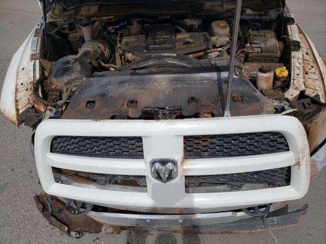 3C6UR5DL2GG354768 - 2016 RAM 2500 SLT თეთრი ფოტო 11