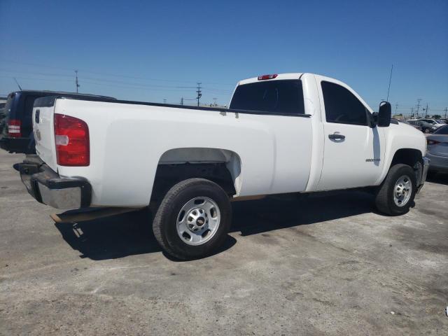 1GB0CVCG4BF262539 - 2011 CHEVROLET 2500 HD C2500 HEAVY DUTY WHITE photo 3