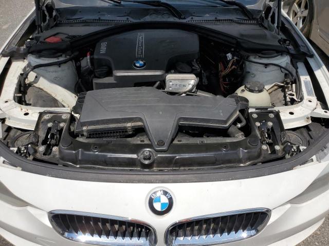 WBA3C3C56DF981044 - 2013 BMW 320 I XDRIVE WHITE photo 11