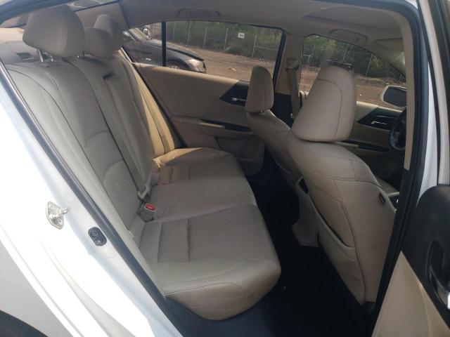 1HGCR3F80HA030947 - 2017 HONDA ACCORD EXL WHITE photo 10