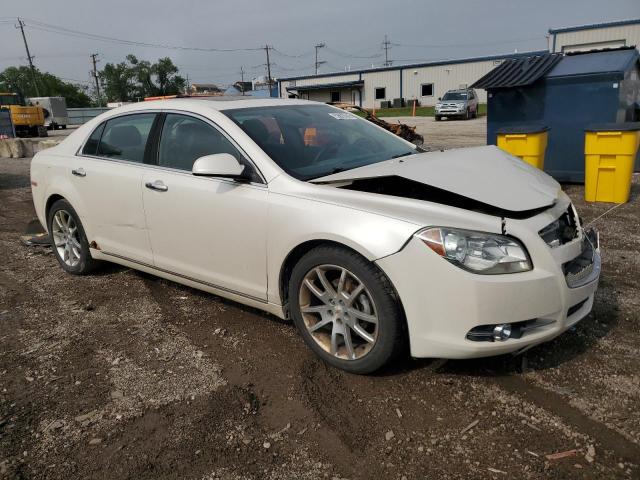 1G1ZE5E71BF285201 - 2011 CHEVROLET MALIBU LTZ WHITE photo 4