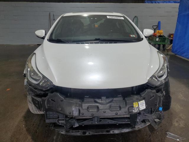 5NPDH4AE1GH685439 - 2016 HYUNDAI ELANTRA SE WHITE photo 5