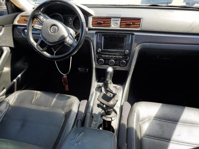 1VWDT7A39HC069772 - 2017 VOLKSWAGEN PASSAT R-LINE Boz foto 8