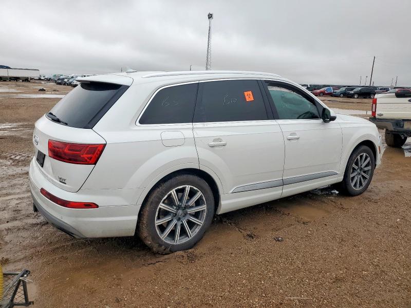 WA1VAAF78HD016586 - 2017 AUDI Q7 PRESTIGE WHITE photo 3