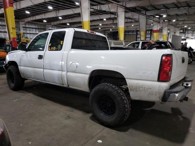 1GCEK19BX7Z173301 - 2007 CHEVROLET SILVERADO K1500 CLASSIC WHITE photo 2