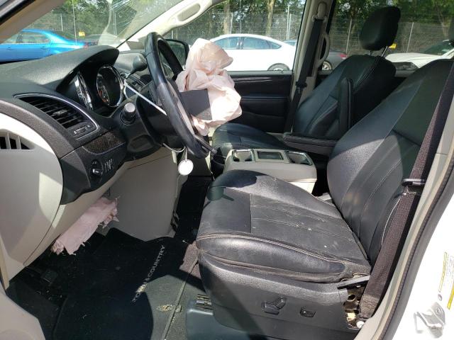 2C4RC1BGXER446040 - 2014 CHRYSLER TOWN & COU TOURING WHITE photo 7