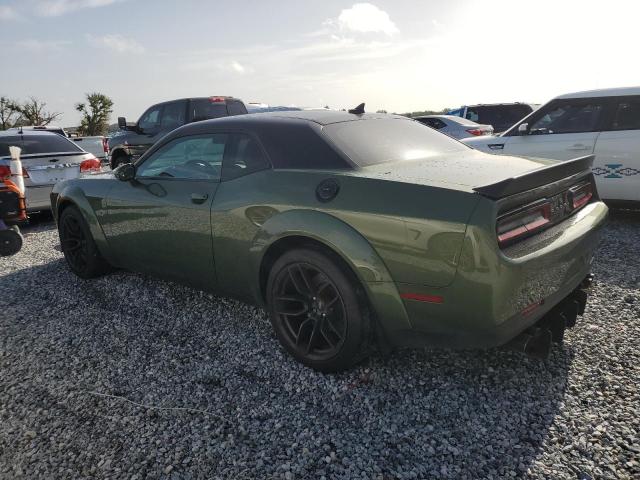 2C3CDZFJ7KH665552 - 2019 DODGE CHALLENGER R/T SCAT PACK GREEN photo 2