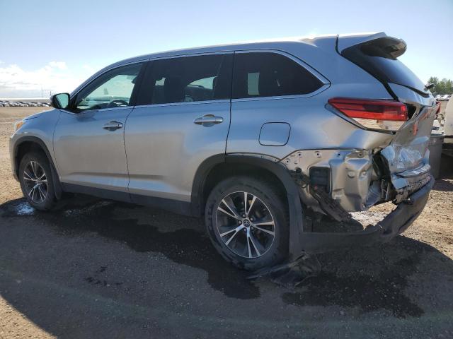 5TDBZRFH5KS956719 - 2019 TOYOTA HIGHLANDER LE SILVER photo 2