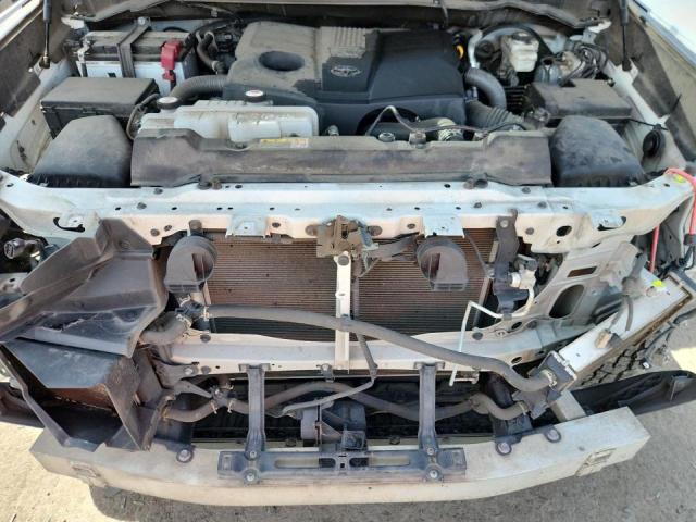 5TFNA5DB3NX007647 - 2022 TOYOTA TUNDRA CREWMAX PLATINUM Білий фото 11