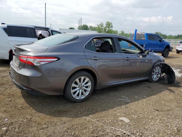 4T1B11HK2JU554986 - 2018 TOYOTA CAMRY L 灰色 照片 3