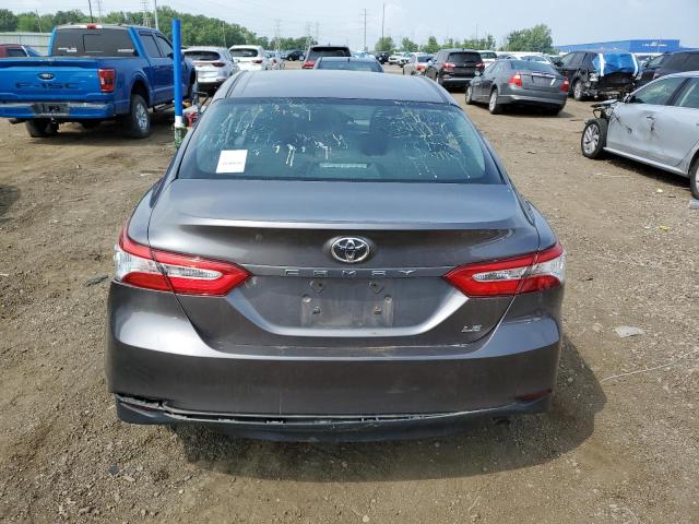 4T1B11HK2JU554986 - 2018 TOYOTA CAMRY L 灰色 照片 6