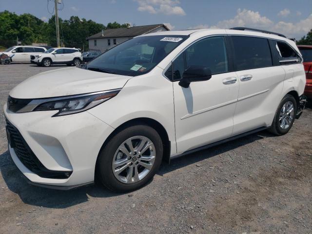 5TDDSKFC9PS089504 - 2023 TOYOTA SIENNA XSE WHITE photo 1