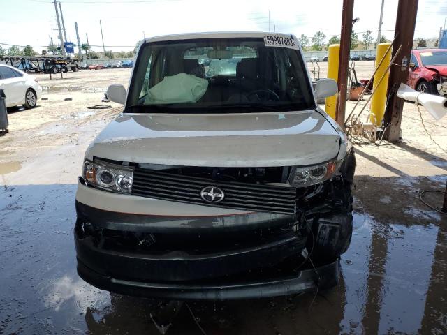 JTLKT324254021843 - 2005 TOYOTA SCION XB TWO TONE photo 5