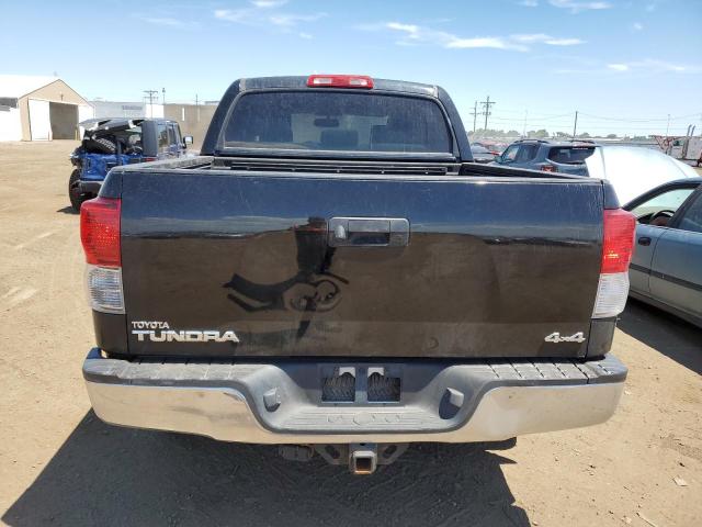 5TFDY5F12BX195469 - 2011 TOYOTA TUNDRA CREWMAX SR5 BLACK photo 6