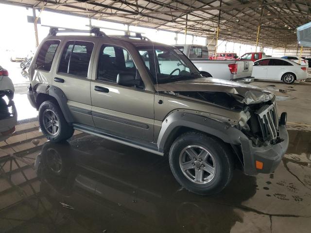 1J4GK38K46W113241 - 2006 JEEP LIBERTY RENEGADE TAN photo 4