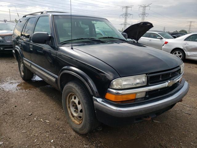 1GNDT13WX12156848 - 2001 CHEVROLET BLAZER BLACK photo 4