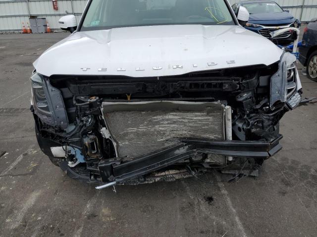 5XYP6DHC4MG152544 - 2021 KIA TELLURIDE S WHITE photo 9