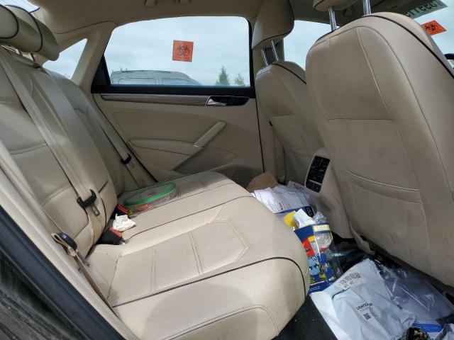 1VWBT7A32GC066007 - 2016 VOLKSWAGEN PASSAT SE BLACK photo 10