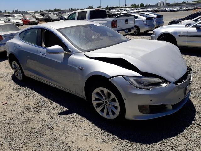 5YJSA1E18GF148969 - 2016 TESLA MODEL S Сріблястий фото 4