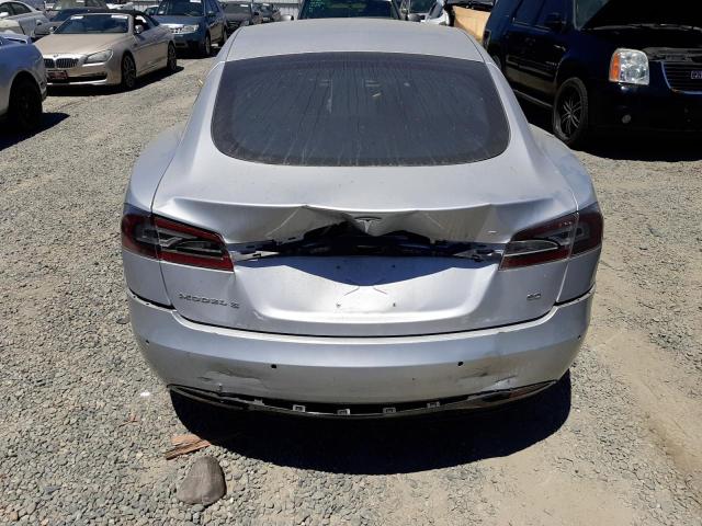 5YJSA1E18GF148969 - 2016 TESLA MODEL S Сріблястий фото 6