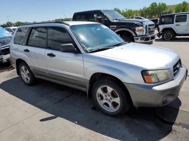 JF1SG656X4H717510 - 2004 SUBARU FORESTER 2.5XS Серебристый фото 4
