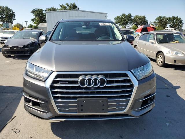WA1VAAF72JD035446 - 2018 AUDI Q7 PRESTIGE CHARCOAL photo 5