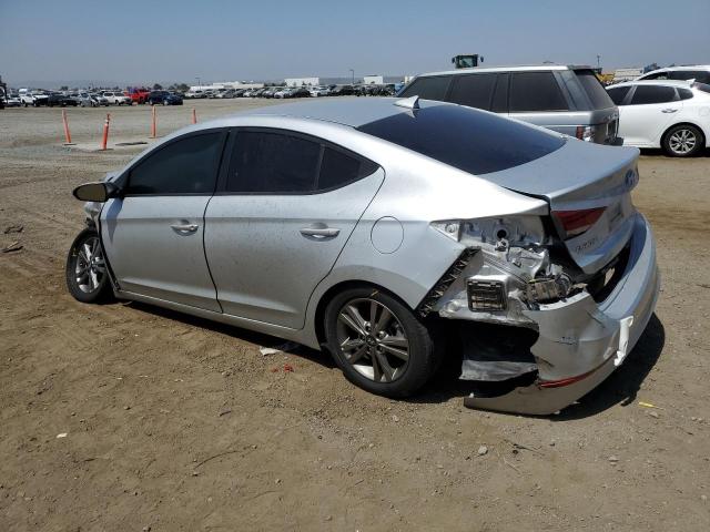 5NPD84LF6JH256780 - 2018 HYUNDAI ELANTRA SEL GRAY photo 2