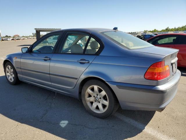 WBAAZ33475KP92019 - 2005 BMW 325 IS SULEV BLUE photo 2