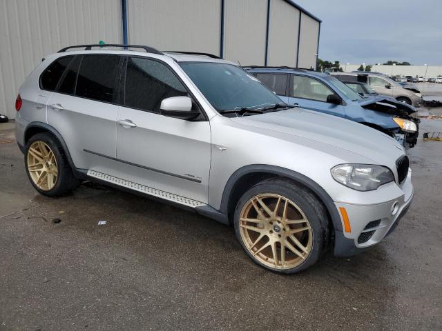 5UXZV8C54CL423485 - 2012 BMW X5 XDRIVE50I SILVER photo 4