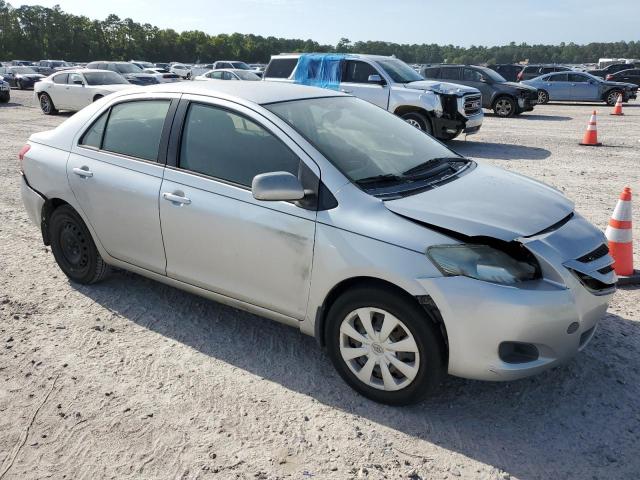 JTDBT903894047295 - 2009 TOYOTA YARIS SILVER photo 4