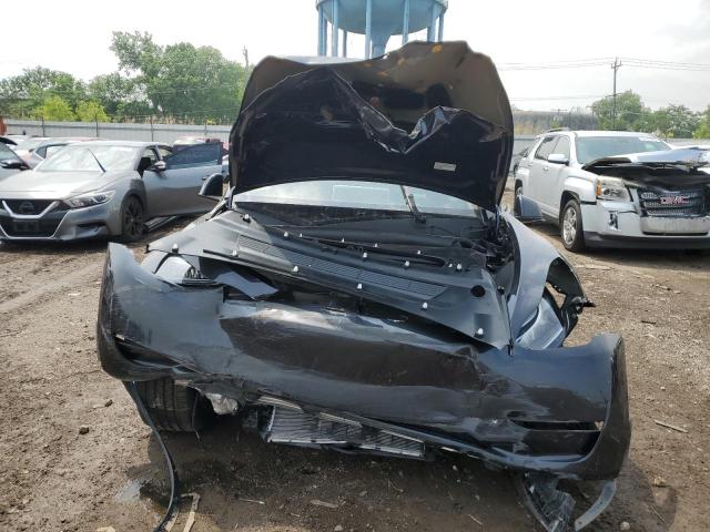 7SAYGDEEXSF224586 - 2025 TESLA MODEL Y BLACK photo 5