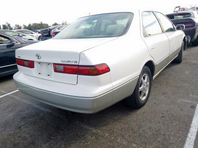 JT2BG22K9X0333119 - 1999 TOYOTA CAMRY LE  photo 4