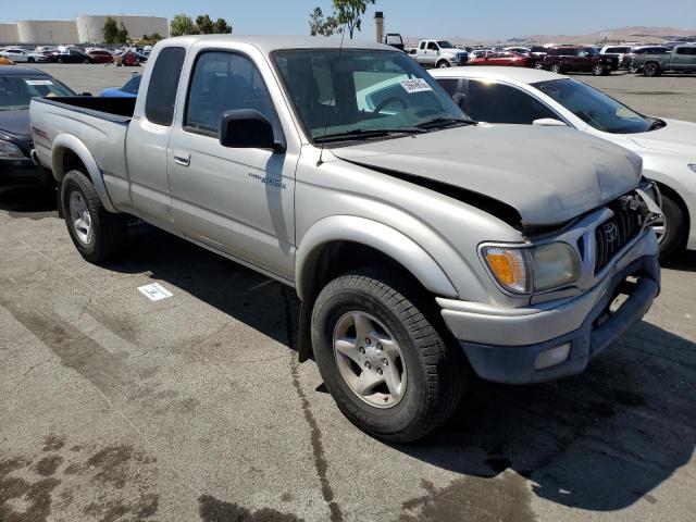 5TESN92N52Z063315 - 2002 TOYOTA TACOMA XTRACAB PRERUNNER ვერცხლისფერი ფოტო 4