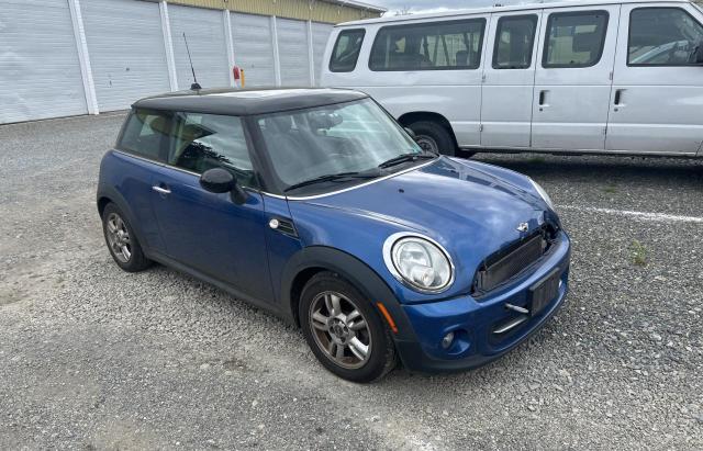 2012 MINI COOPER, 