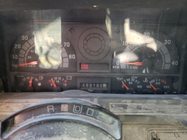 1GBJ7H1C52J500325 - 2002 CHEVROLET C-SERIES C7H042 白色 照片 9