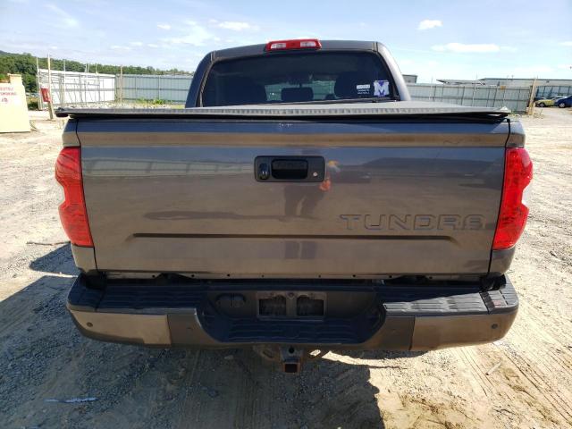 5TFDY5F18GX491409 - 2016 TOYOTA TUNDRA CREWMAX SR5 GRAY photo 6