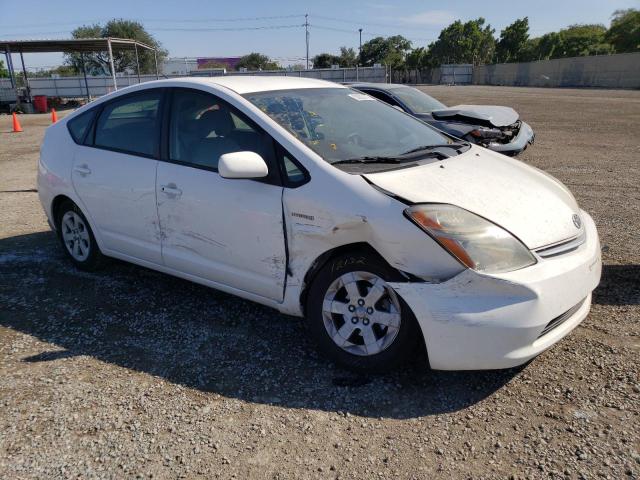 JTDKB20U767537496 - 2006 TOYOTA PRIUS WHITE photo 4