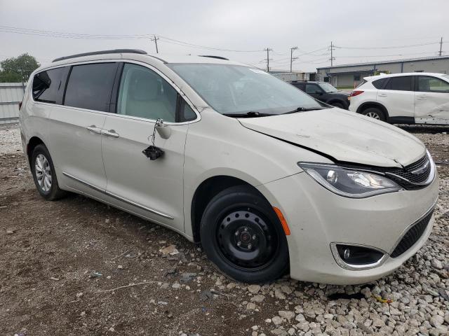 2C4RC1BG0HR720429 - 2017 CHRYSLER PACIFICA TOURING L BEIGE photo 4