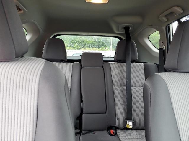 2T3ZFREVXEW128621 - 2014 TOYOTA RAV4 LE WHITE photo 10