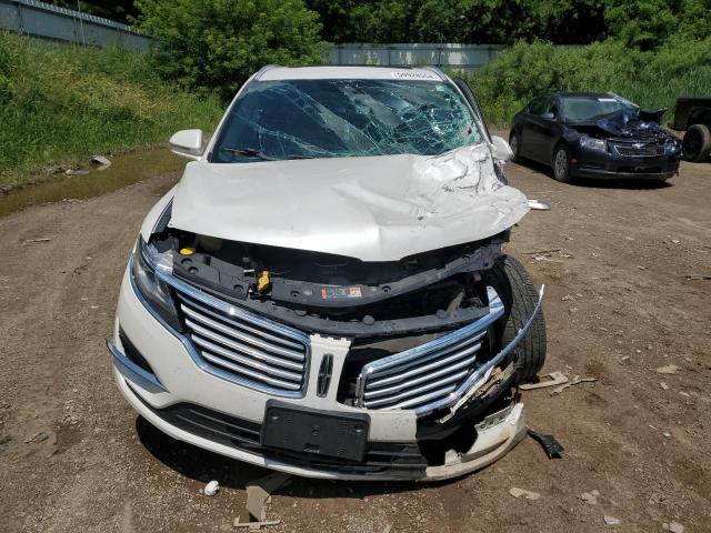 5LMCJ2D92GUJ15306 - 2016 LINCOLN MKC SELECT Սպիտակ լուսանկար 5