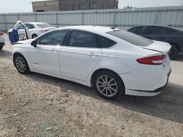 3FA6P0LU0HR381645 - 2017 FORD FUSION SE HYBRID WHITE photo 2