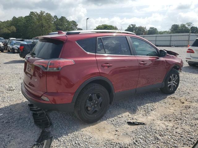 2T3ZFREV9JW492751 - 2018 TOYOTA RAV4 LE Kırmızı fotoğraf 3