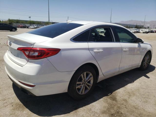 5NPE24AF1FH238073 - 2015 HYUNDAI SONATA SE WHITE photo 3