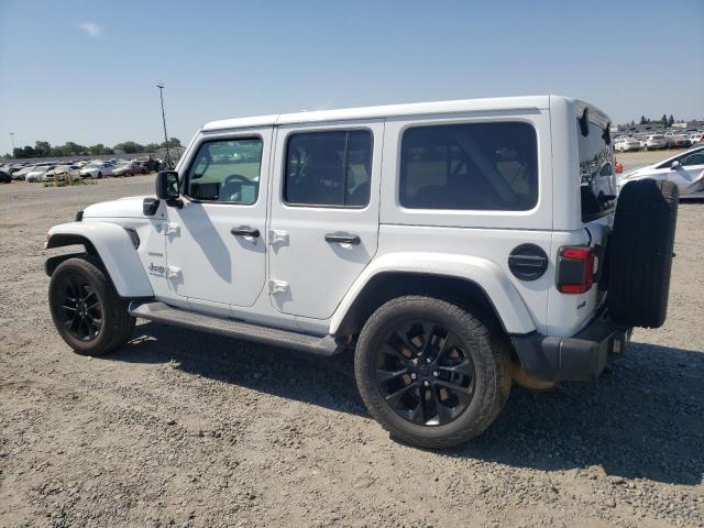 1C4JJXP61MW676836 - 2021 JEEP WRANGLER U SAHARA 4XE WHITE photo 2
