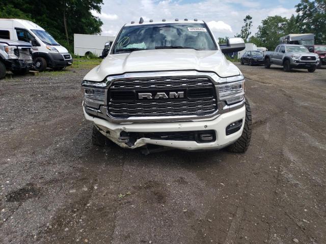 3C63R3PL7NG308488 - 2022 RAM 3500 LIMITED WHITE photo 5