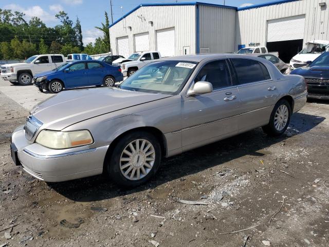 2003 LINCOLN TOWN CAR EXECUTIVE, null