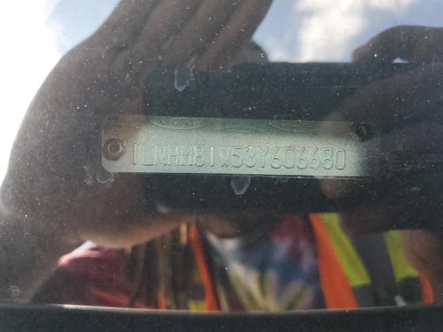 1LNHM81W53Y606680 - 2003 LINCOLN TOWN CAR EXECUTIVE Braun Foto 12