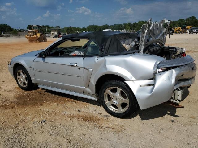 1FAFP444X3F378117 - 2003 FORD MUSTANG SILVER photo 2